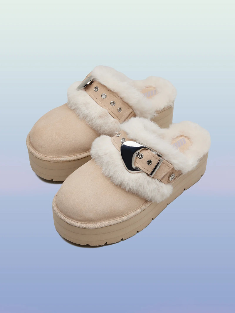 CHLOE SAND SUEDE