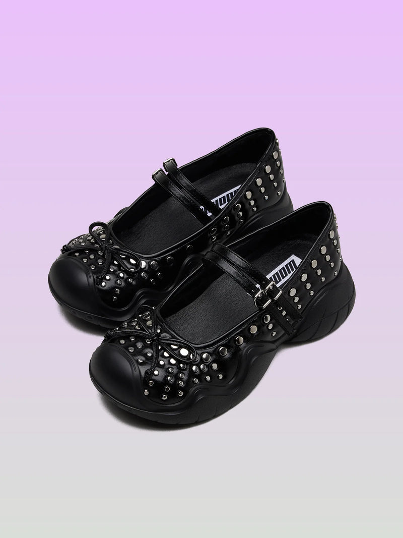 ARIA BLACK WAXY