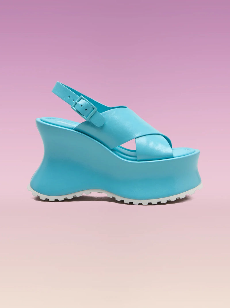CASSIE BABY BLUE WAXY