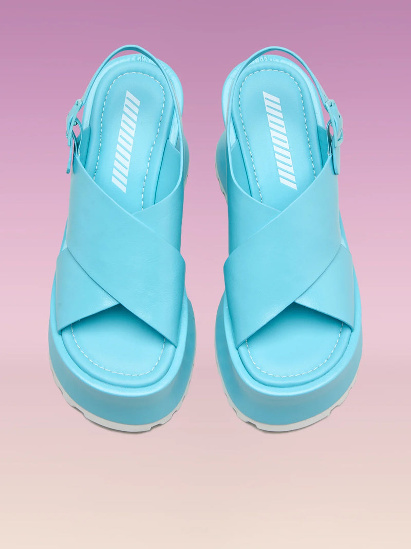 CASSIE BABY BLUE WAXY