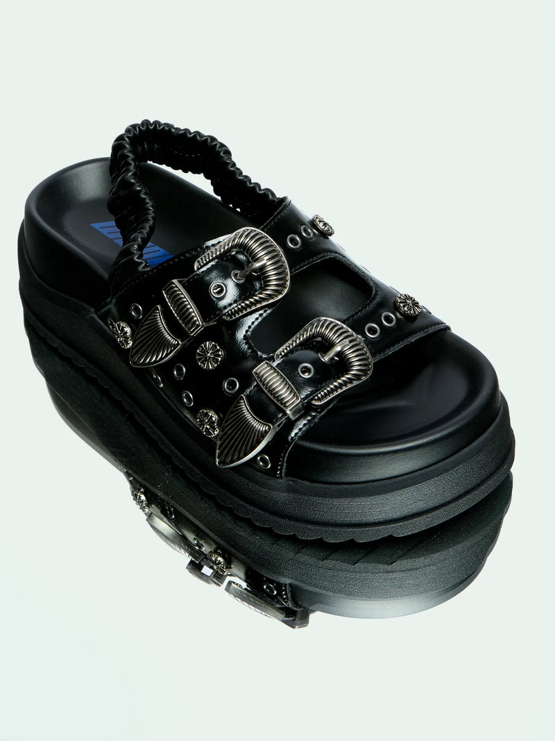 PETRA BLACK