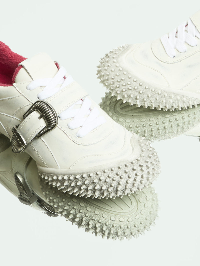 YUKI WHITE DISTRESSED