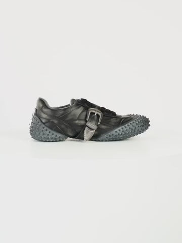 YUKI BLACK DISTRESSED